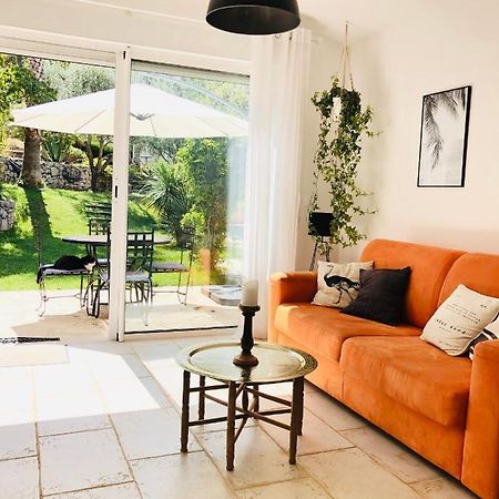 Maison De Vacances Villa Cardabella Le Tignet Bagian luar foto