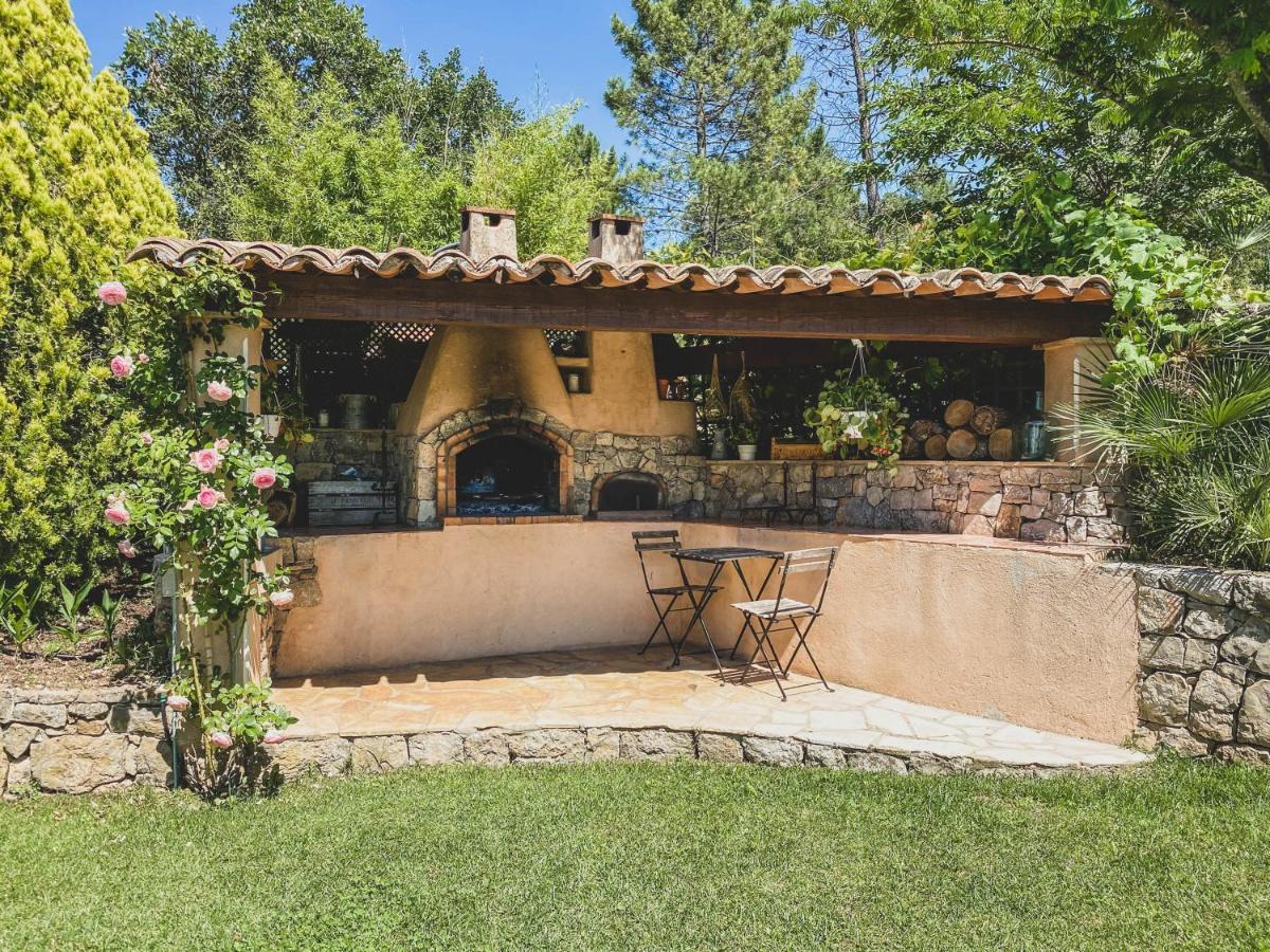 Maison De Vacances Villa Cardabella Le Tignet Bagian luar foto